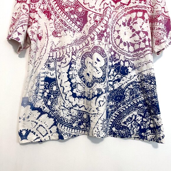 CHICO'S 2 White Pink Purple Blue Ombre Gradient Boho Printed Cotton Tee T-Shirt - Picture 4 of 12